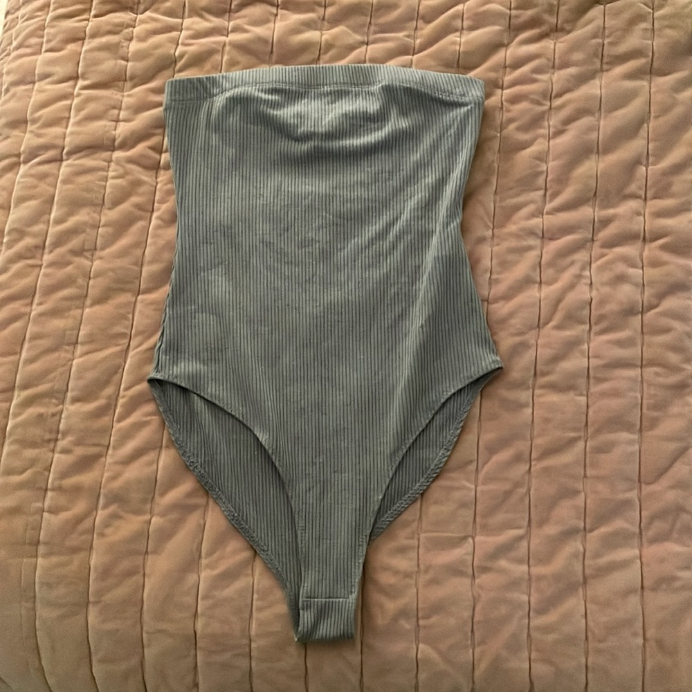 strapless grey bodysuit
